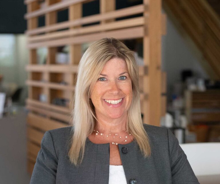 Headshot of Kate Wezeman