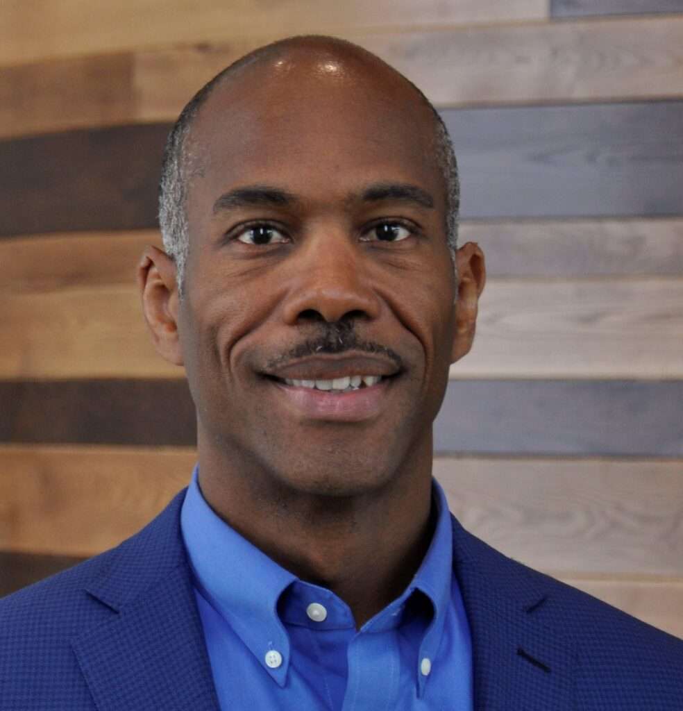 Headshot of Brad Mathis