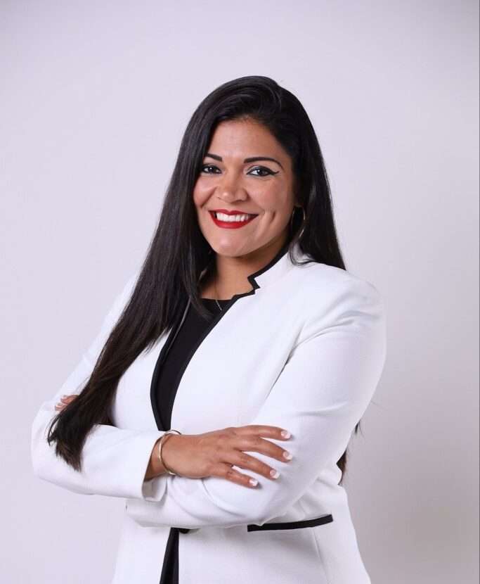 Headshot of Miriam Cuevas