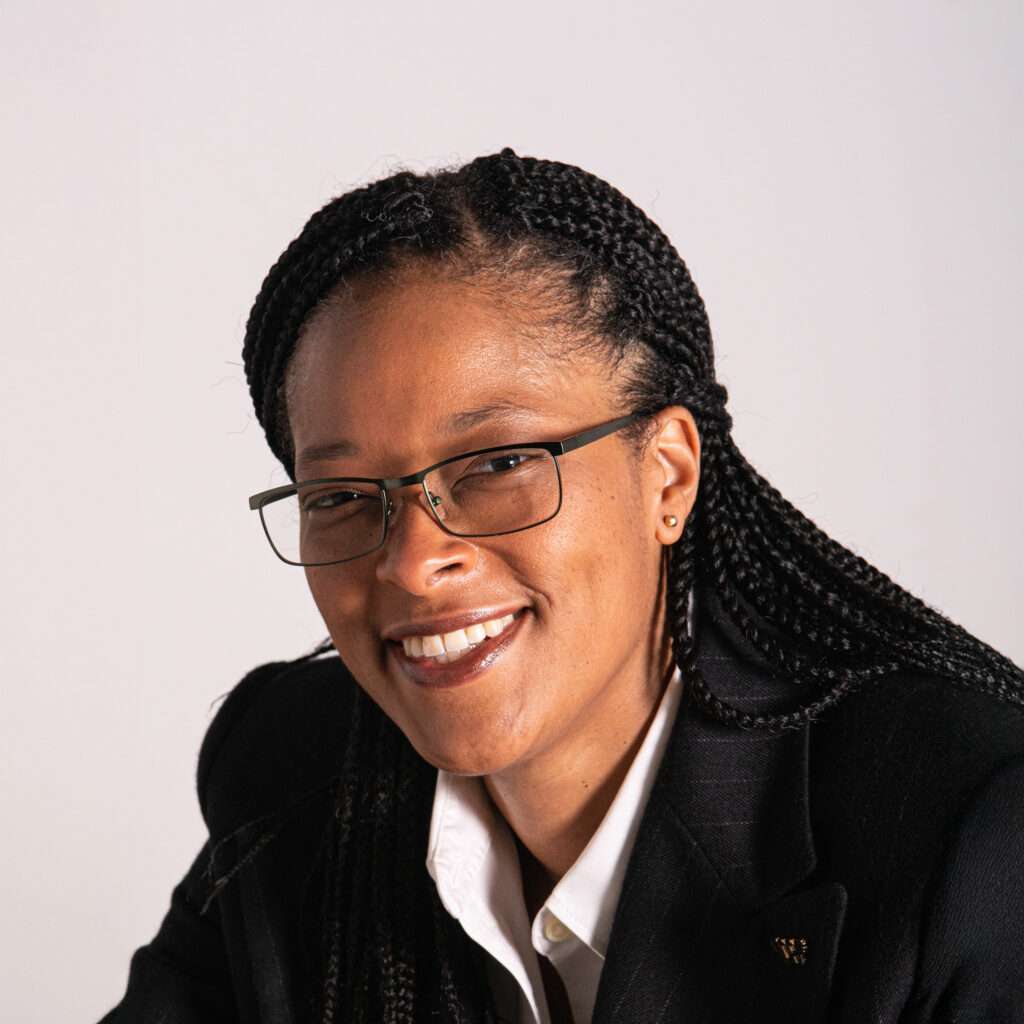 AHenry Headshot Square